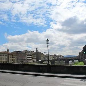 Apartment Renovated Central, Florence